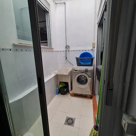 Casa Alba Con Garaje Privado * Sant Carles De La Rapita